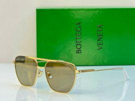 Picture of Bottega Veneta Sunglasses _SKUfw55533314fw